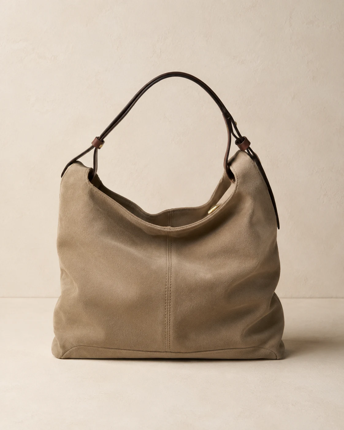Hobo in Camoscio Pratolino — front view