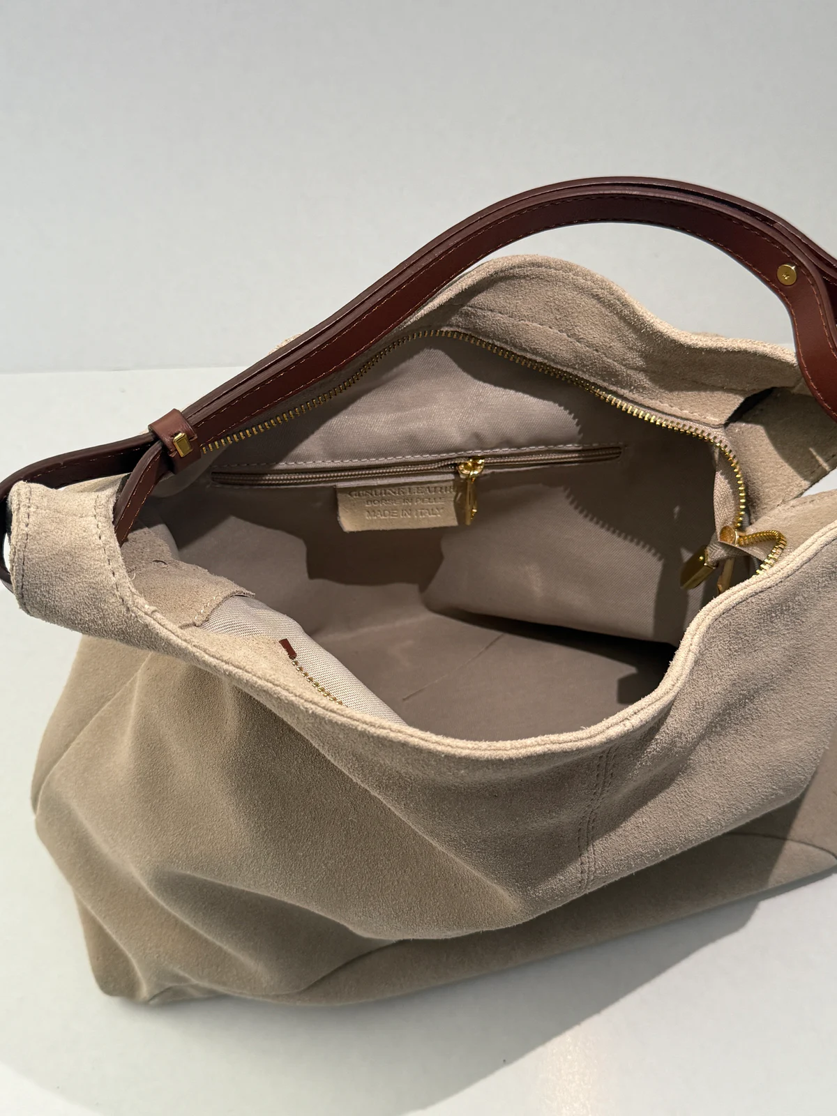Hobo in Camoscio Pratolino — product detail 2