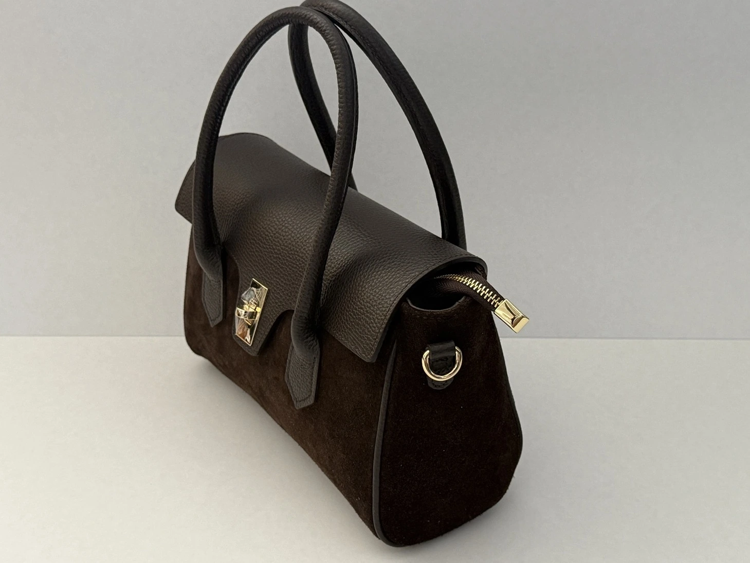 Borsa con patta 01 — product detail 2