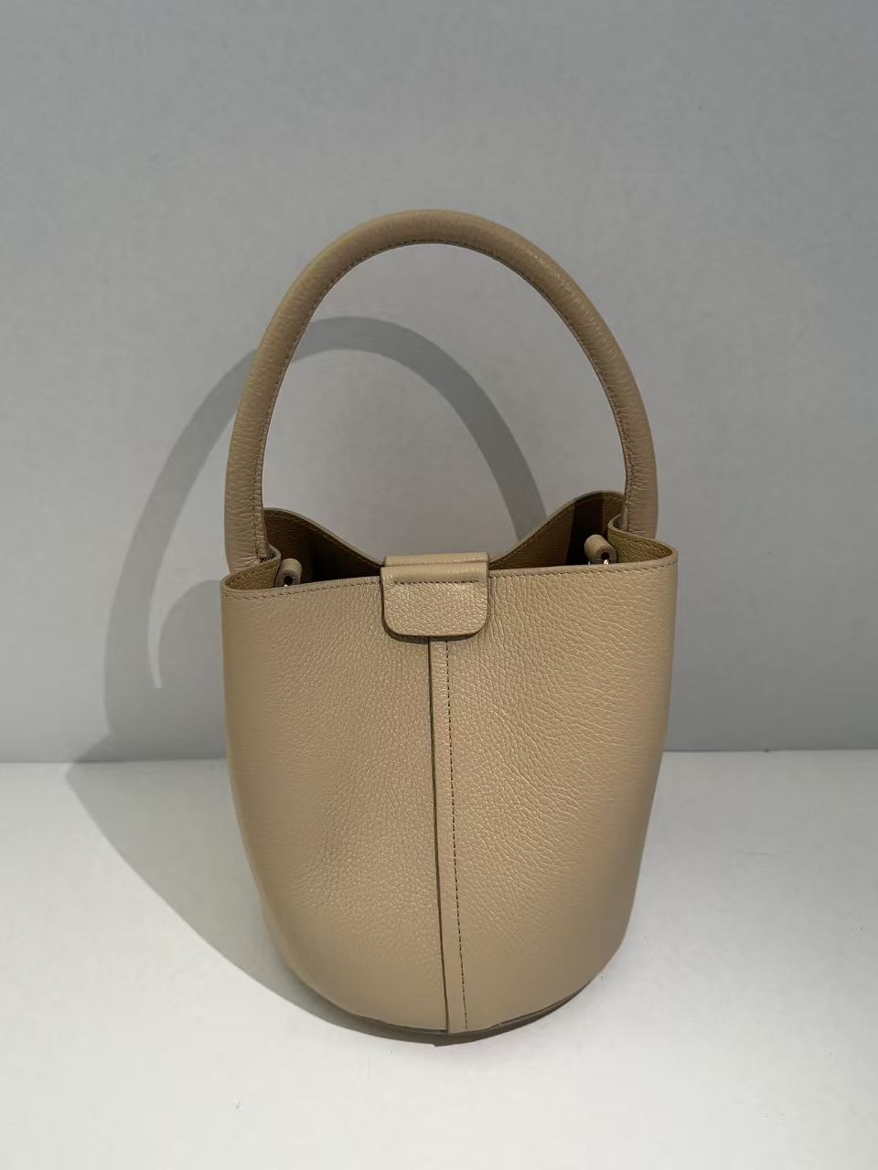Lungarno Bucket Bag — Italian leather bag, available for private label